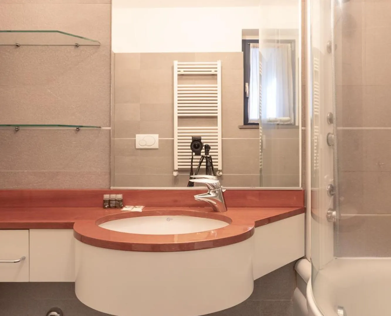 Bright Two Bedrooms Apartment With Terrace Zanuso - Mirable Pm Milan