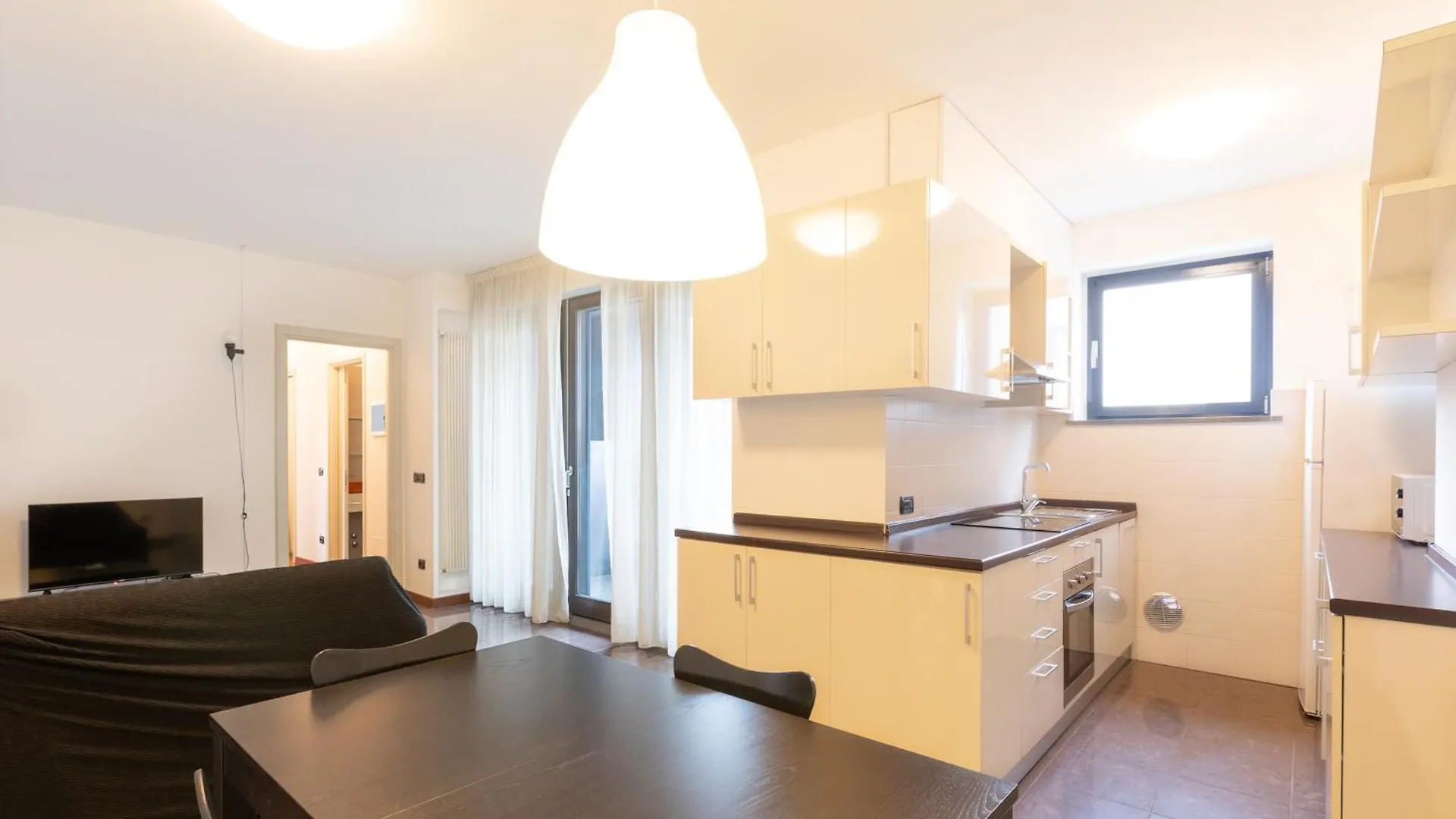Bright Two Bedrooms Apartment With Terrace Zanuso - Mirable Pm Milan