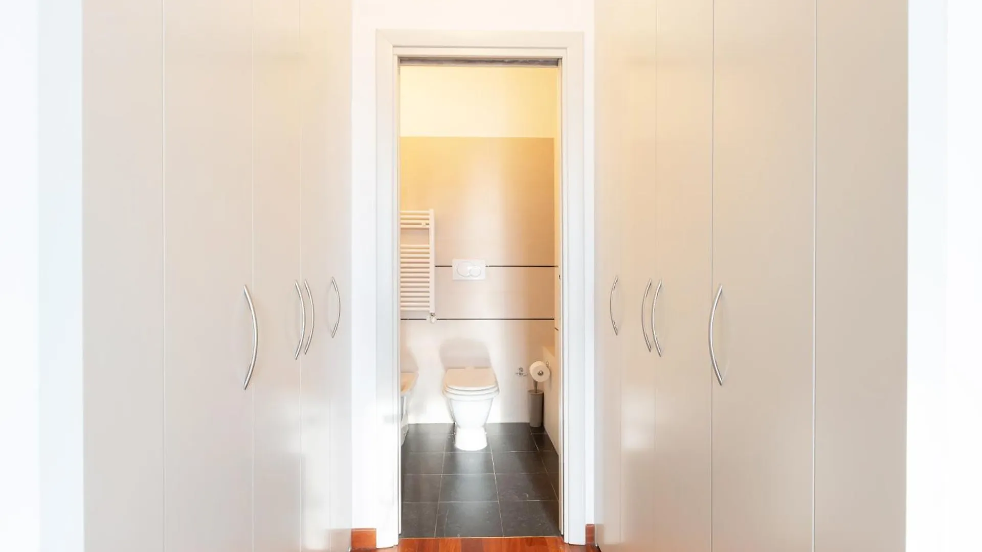 Bright Two Bedrooms Apartment With Terrace Zanuso - Mirable Pm Milan Italy