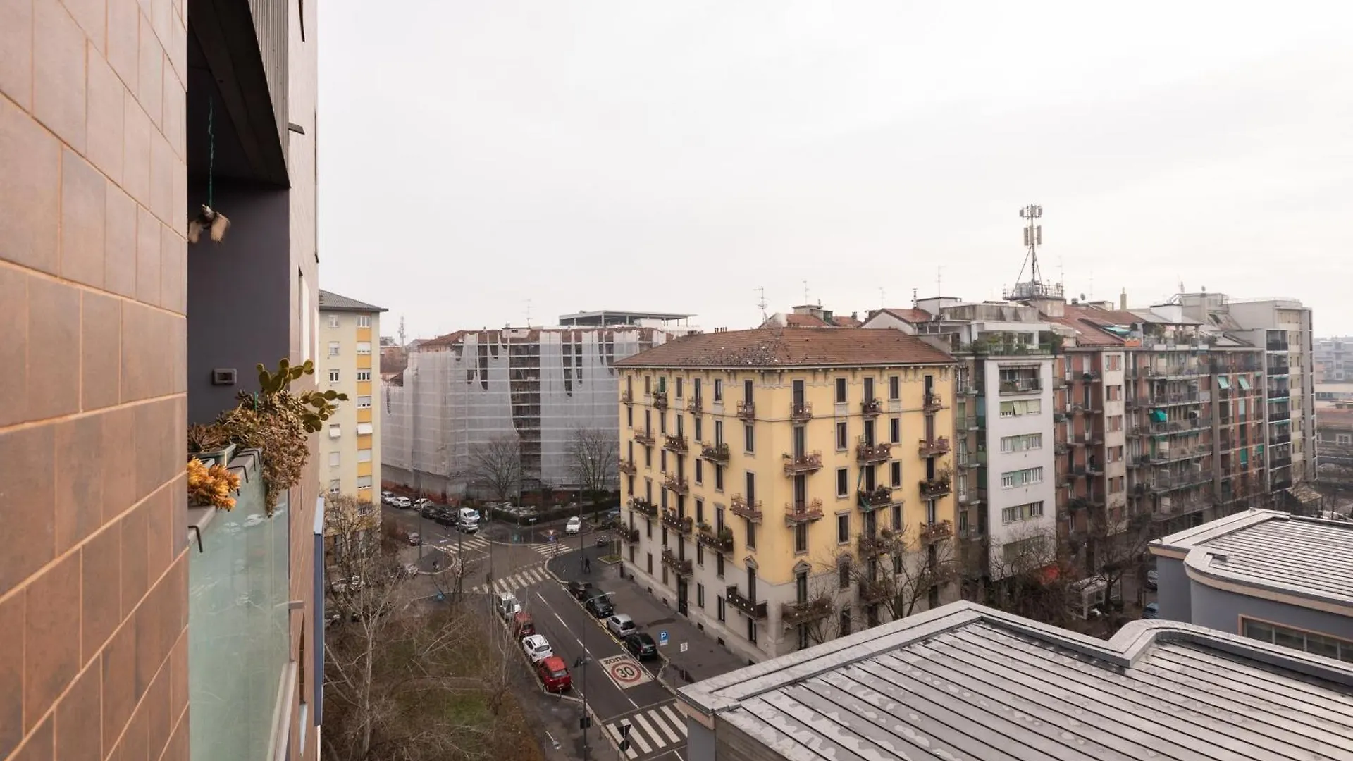 Bright Two Bedrooms Apartment With Terrace Zanuso - Mirable Pm Milan