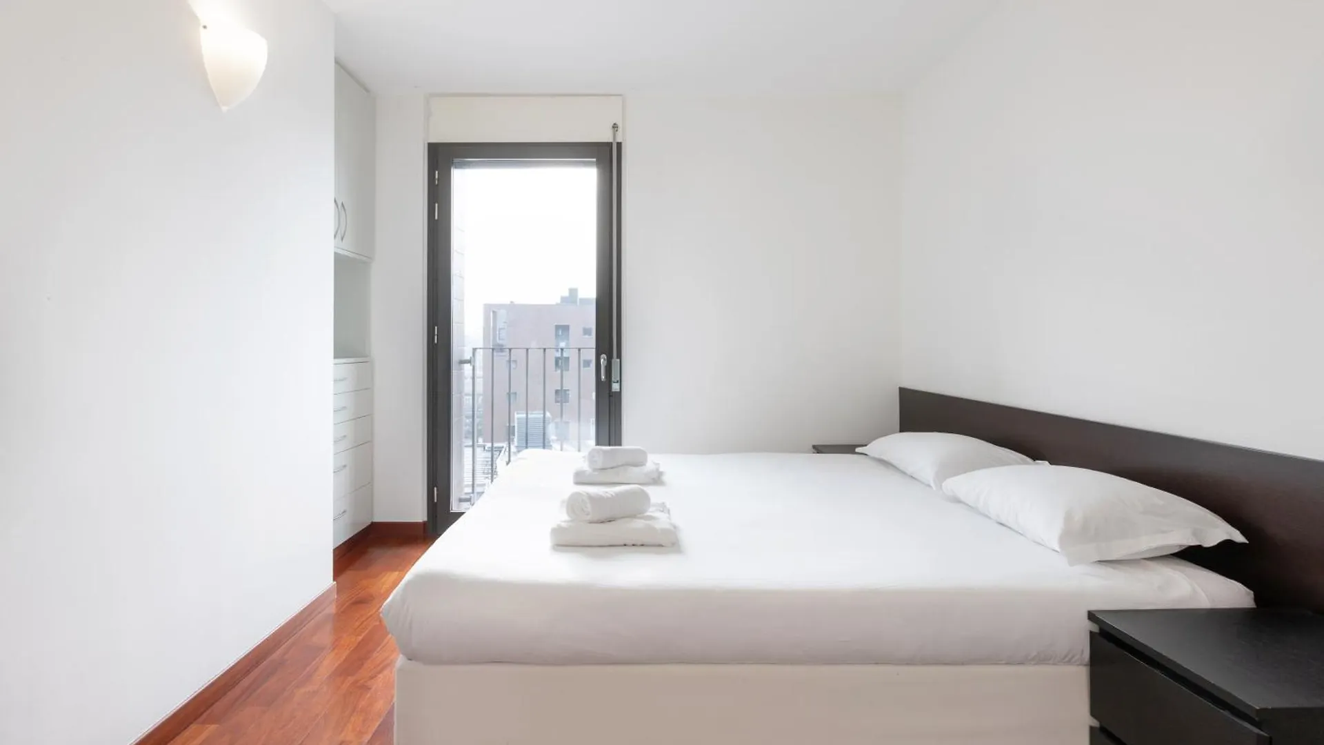 Bright Two Bedrooms Apartment With Terrace Zanuso - Mirable Pm Milan 0*,  Italy