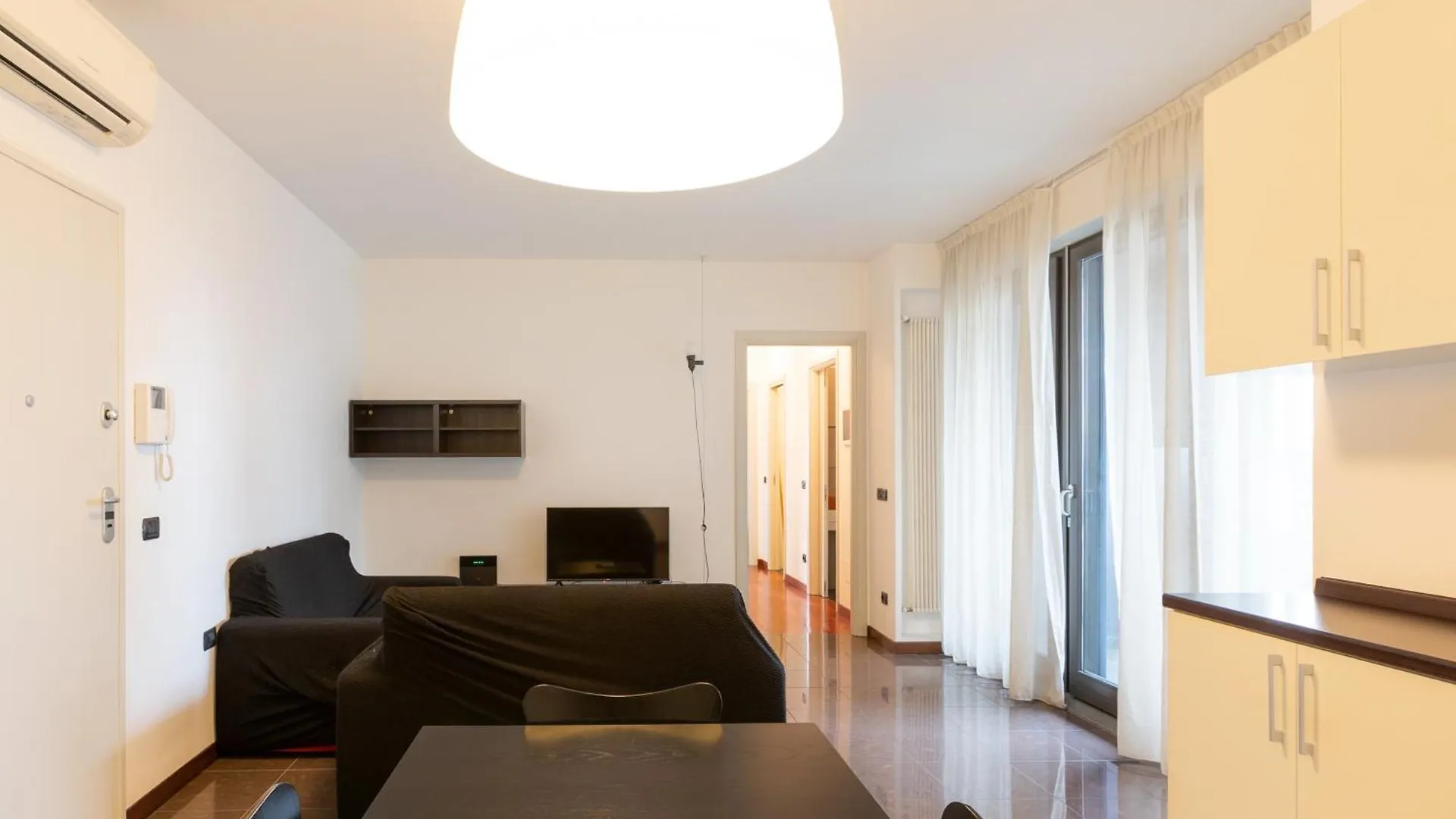 Bright Two Bedrooms Apartment With Terrace Zanuso - Mirable Pm Milan Italy